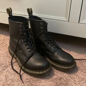 1460 Dr. Marten Boots